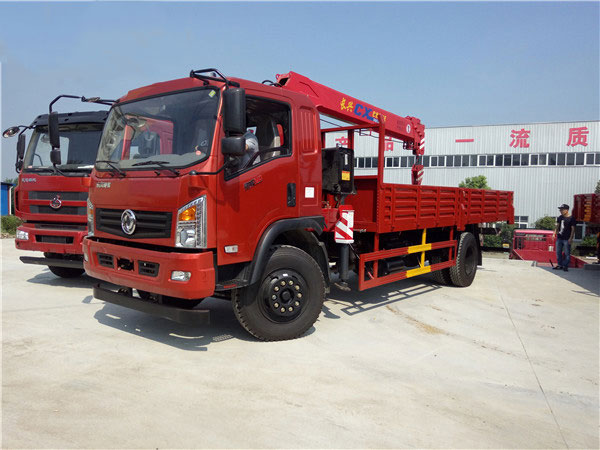 長(zhǎng)興6.3噸東風(fēng)隨車吊