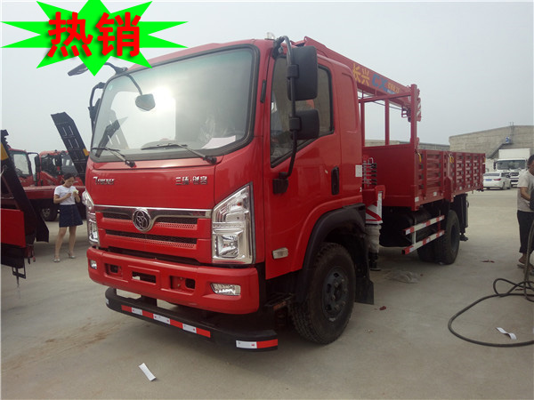 長興5噸三環(huán)隨車吊（5噸隨車起重運(yùn)輸車）