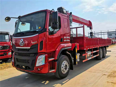 12噸各類型隨車吊價(jià)格和首付一覽表