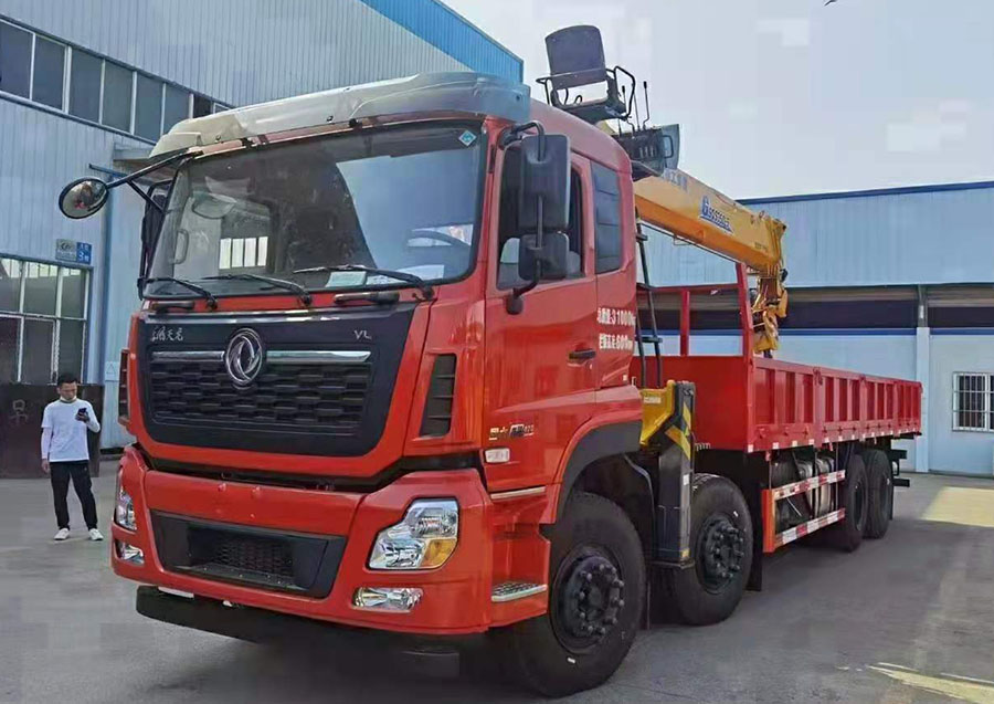 東風(fēng)天龍徐工14噸隨車吊 國(guó)六410馬力圖片展示5