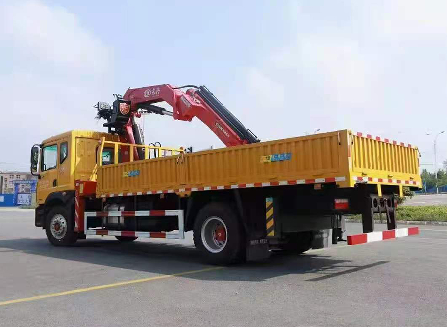 東風(fēng)多利卡長興12噸隨車吊多少錢