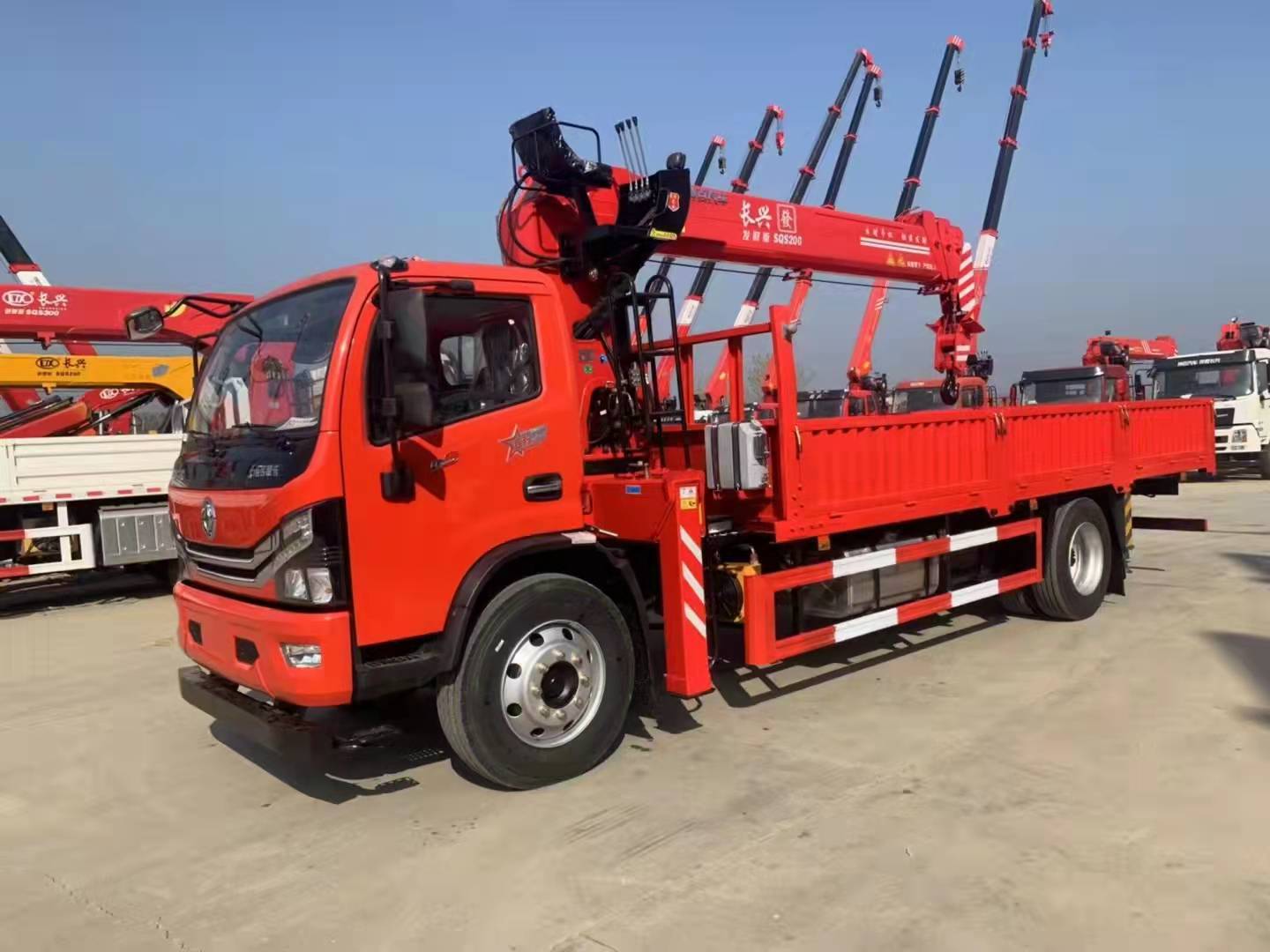 東風(fēng)8噸隨車吊 整車特價23萬